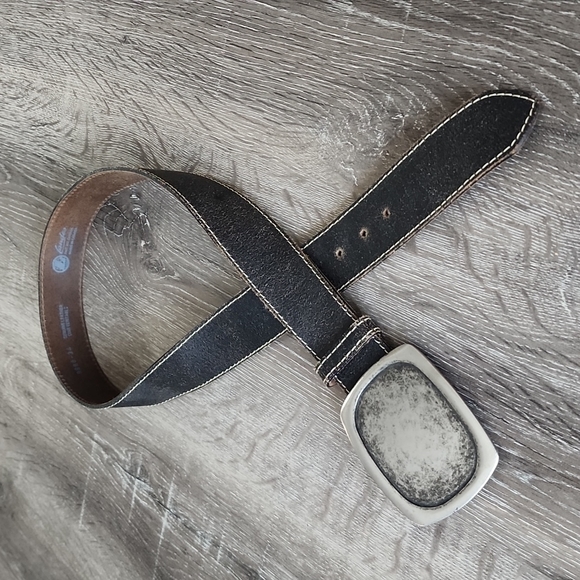 Vintage Landes Distressed Weathered Leather Belt with Silver Nickel Buckle - Picture 1 of 10